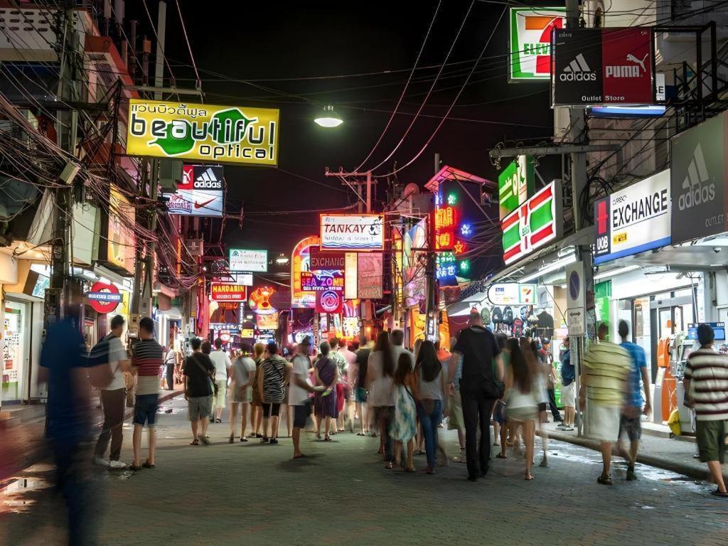 Lido Beach Hotel Pattaya Luaran gambar