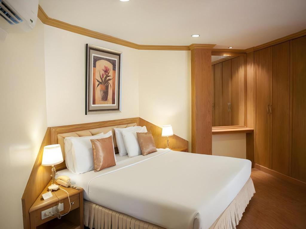 Lido Beach Hotel Pattaya Luaran gambar